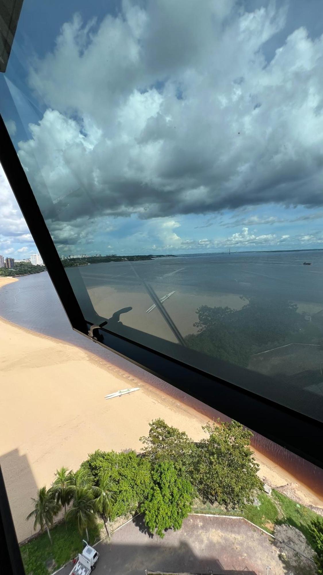 Flat No Condominio Do Edificio Tropical Executive E Residence Com Vista Para O Rio Manaus Exterior foto